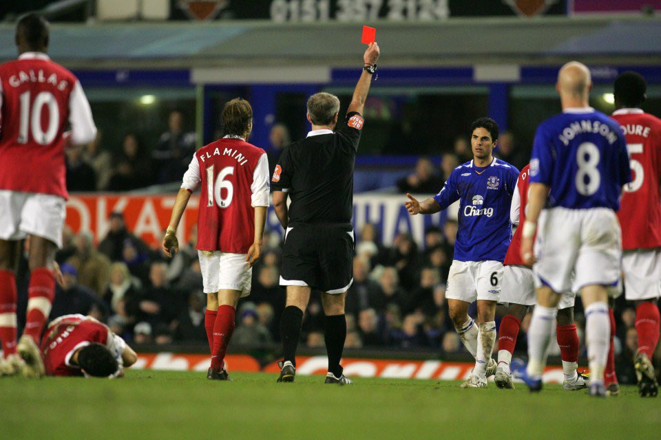 I think this game sums up Arteta the most 

Arsenal in 2007/08 were one of purest footballing teams you’ll ever see in the prem and went to Goodison and smashed a very pragmatic Everton team 4-1 showing the proper way of how to win a game of football 

Arteta also got sent off