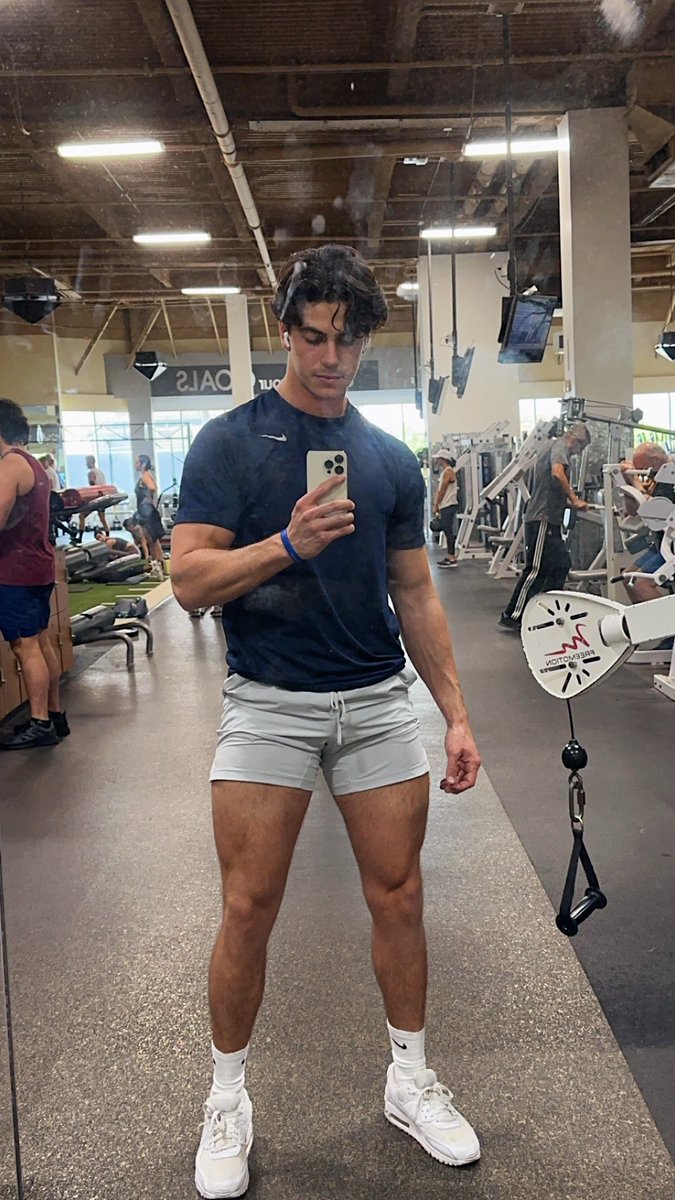 Matt Rhoades tweet media