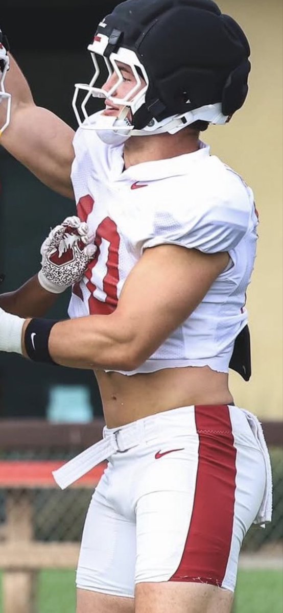 underweareric tweet media