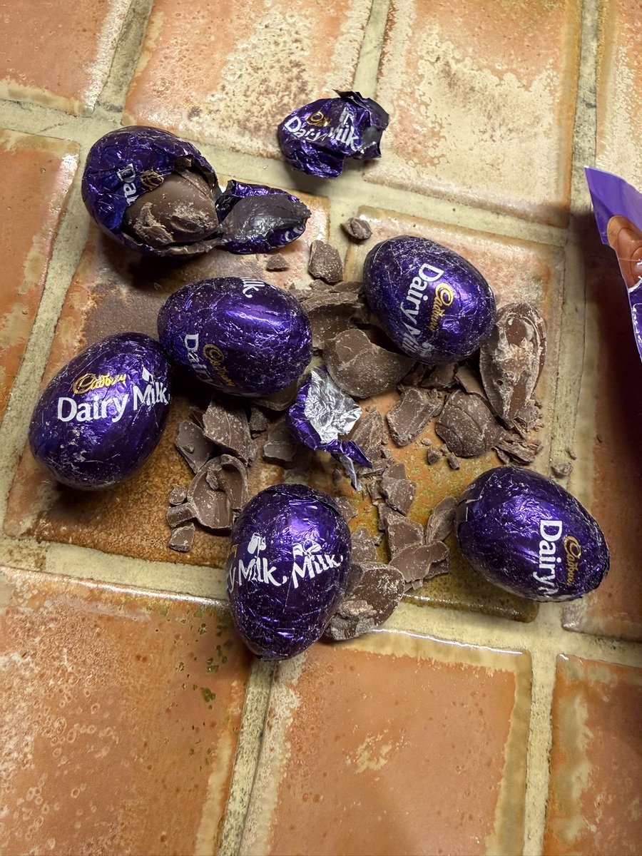 𝙽𝚒𝚔𝚔𝚒 ♪ tweet media