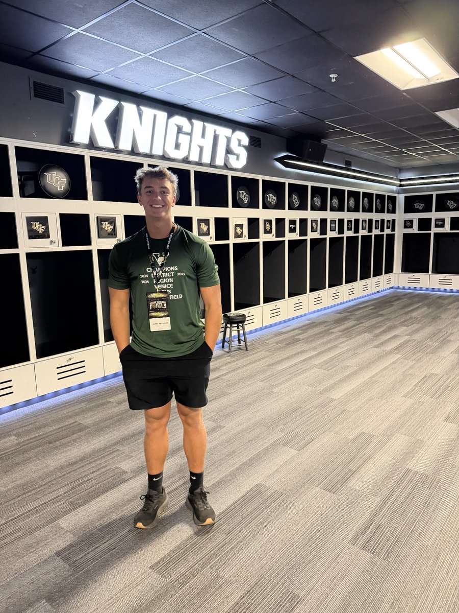 JamesReyRob's tweet photo. We had a great visit to @UCF_Football yesterday. Practice was intense and the Special Teams unit is excellent! Thanks @PeteAlamar &amp; @GeronHargon  for the invite!

@VeniceRecruit10    @shanee_mc 
@john_p34     @HKA_Tanalski 
@KohlsKicking    @VeniceIndianFB https://t.co/dqzKVhX0pI