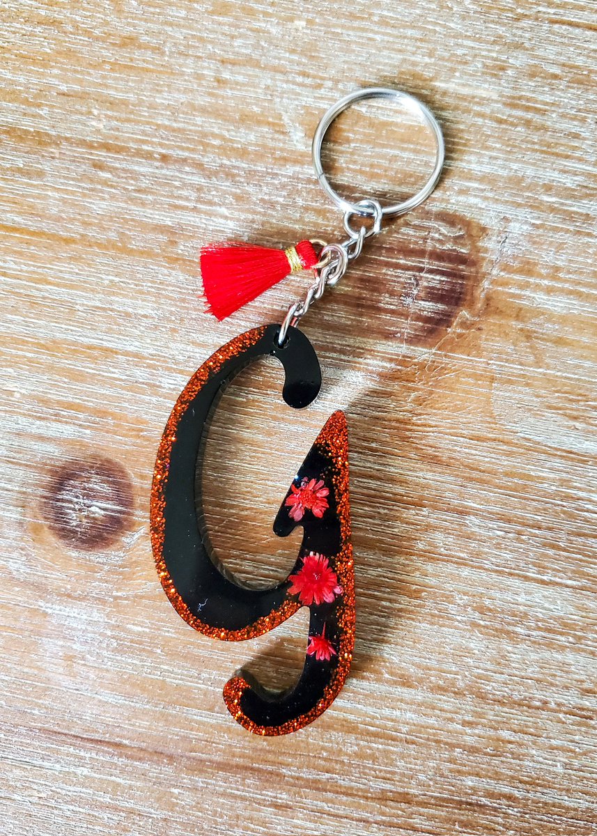 MinimalAbstrac1's tweet image. Black Initial Resin Keychains ⚫️🌈🌟
etsy.com/listing/169690…
#etsyshop #handmadehour #uniquegifts #giftsforfriend #giftsforher #womaninbizhour #CraftBizParty #SummerStyle #Springtime #rainbow #Flowers #personalizedgifts #Accessories #ColorPop #Keychains #SundayFunday