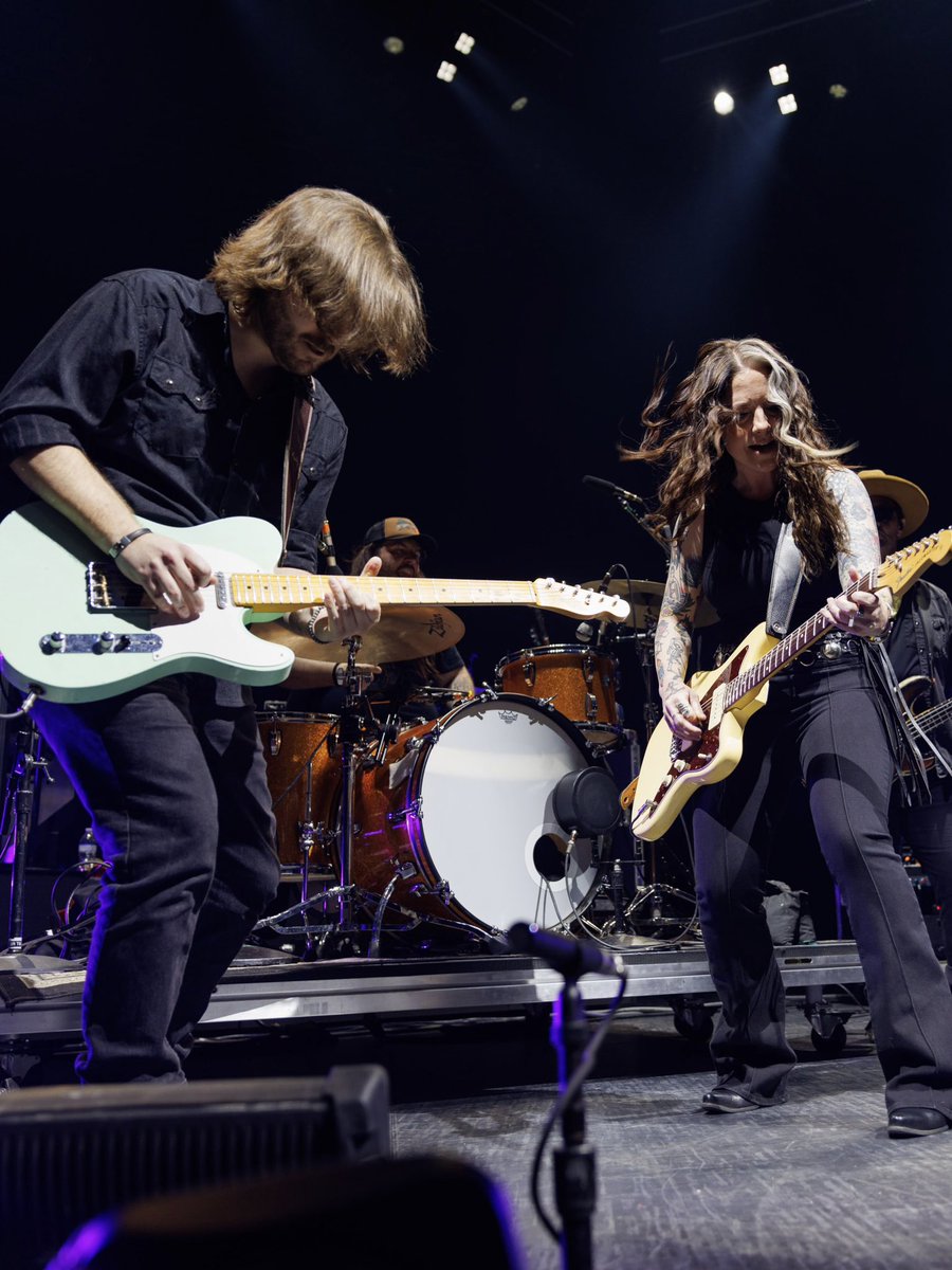 Ashley McBryde tweet media