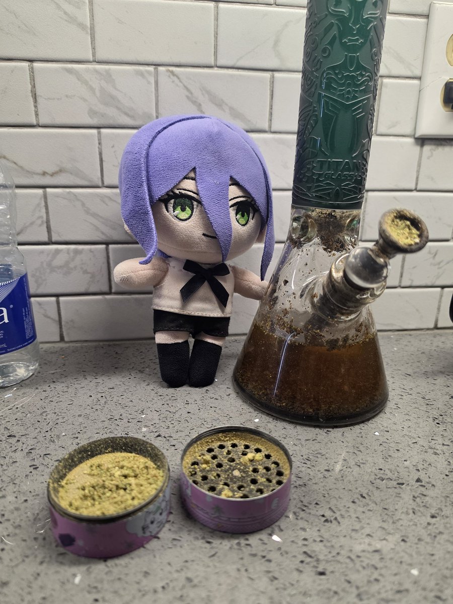 TheRedHood200 tweet media