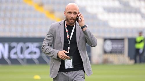 AlexBVB045 tweet media