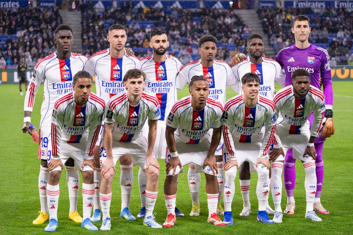 Olympique Lyonnais tweet media