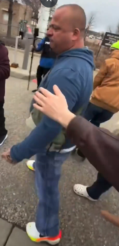 Populo Iratus tweet media