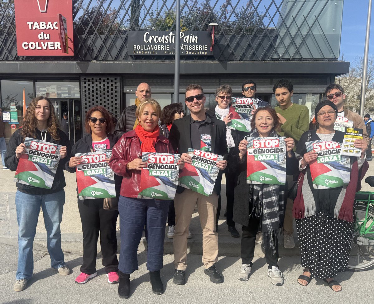 ZahiaHamdane's tweet photo. 🇵🇸 Énorme mobilisation ce matin pour faire signer la pétition contre la loi Yadan ! 

Ça ne passera pas !

Si ce n’est pas encore fait, signez et partagez ⤵️

https://t.co/tFUiYxDxa5 https://t.co/VUyt6UkAU0