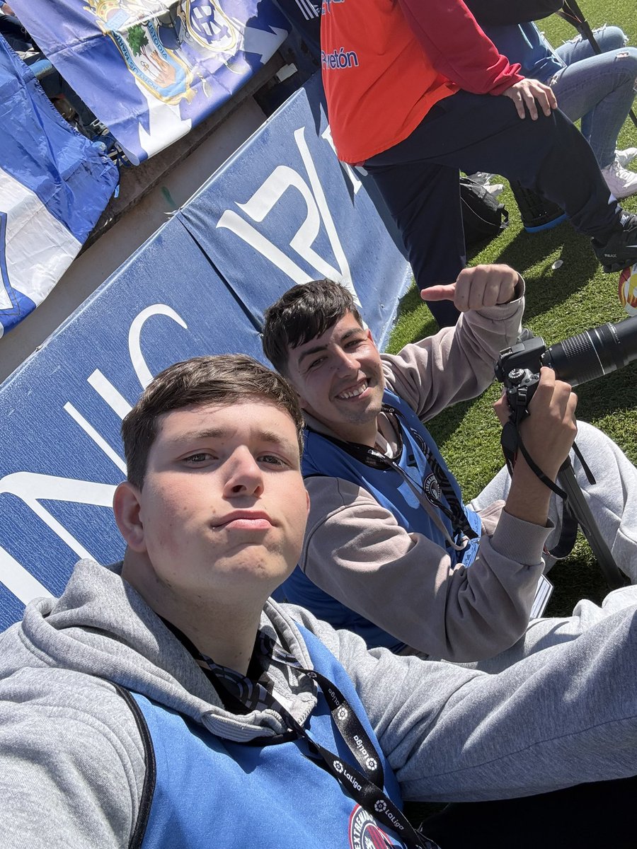 POR VOSOTROS.💙🤍