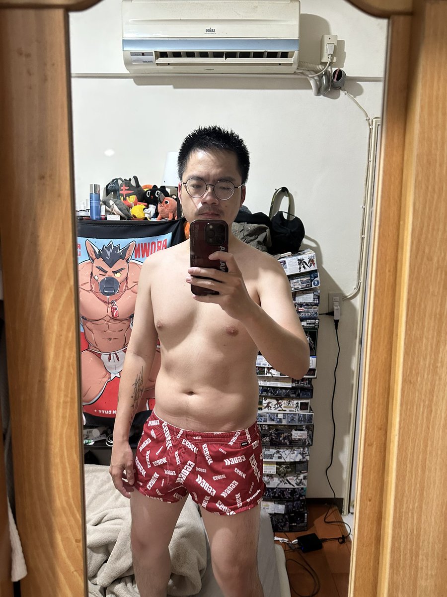 不是高捷看板娘ㄉ愛德 tweet media