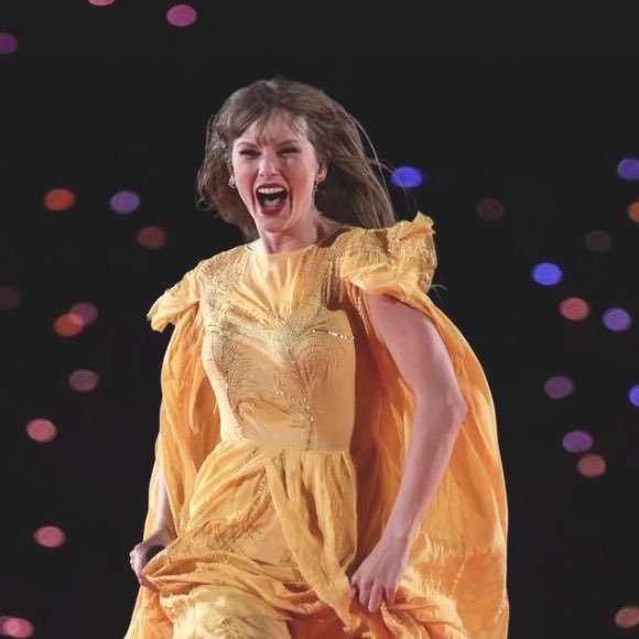 swiftjoondaily 𓍯𓂃 tweet media