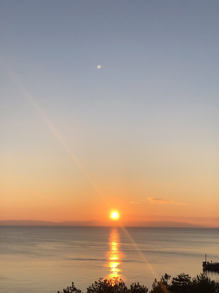 Allah’ın sanatına şahitlik ettiğim anlar 🤍

O (Allah) ki, yarattığı her şeyi güzel yaratmıştır ⛅️✨