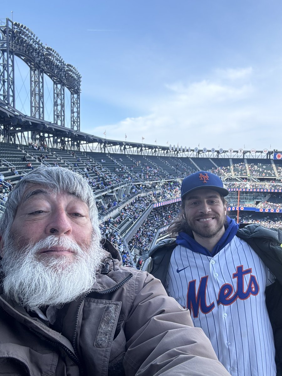 KingcougarMike's tweet photo. #BakersDozen to go @eddiesofficials @johnnysfgiants @rstones199 @velcrobaby @DavePolaski @poniesNpucks @Always_Yangry #MLB 18 #Athletics #LGM w @sportsroadtrips @gilligan80 @JohnnyKamen @QuarterRico @theisinnyc @DavidGiwner @royaltytoursusa HowieMars 🦆 https://t.co/P9rJpY4YZg