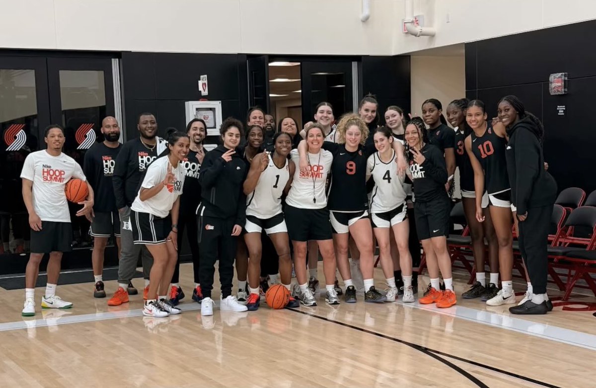 RealCoachLiv tweet picture