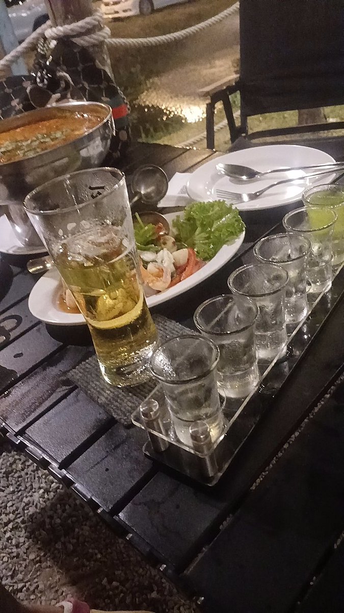 monrw22's tweet photo. ไม่เมา แต่ตาหวานเจี๊ยบ  
🫖🥂🍺🍸

#นครศรีธรรมราช https://t.co/YxHXtif2Rz