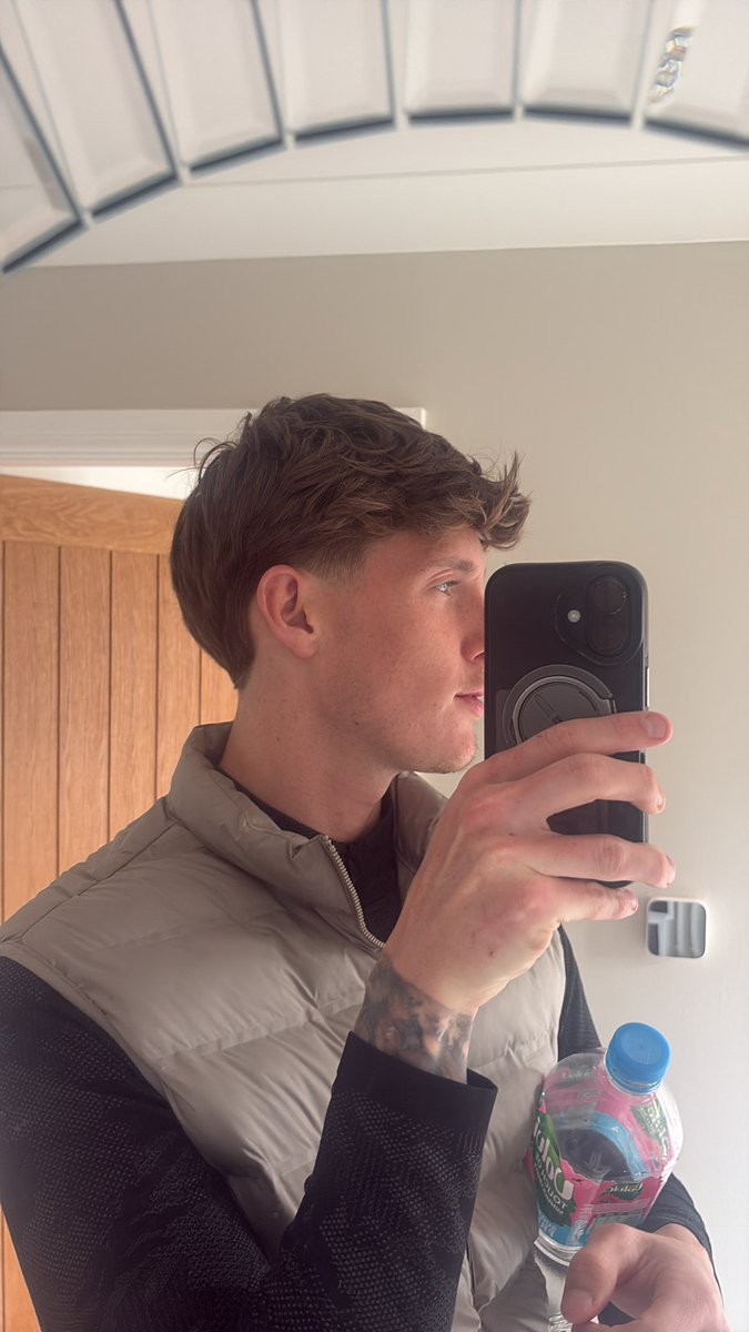 King Brad tweet media
