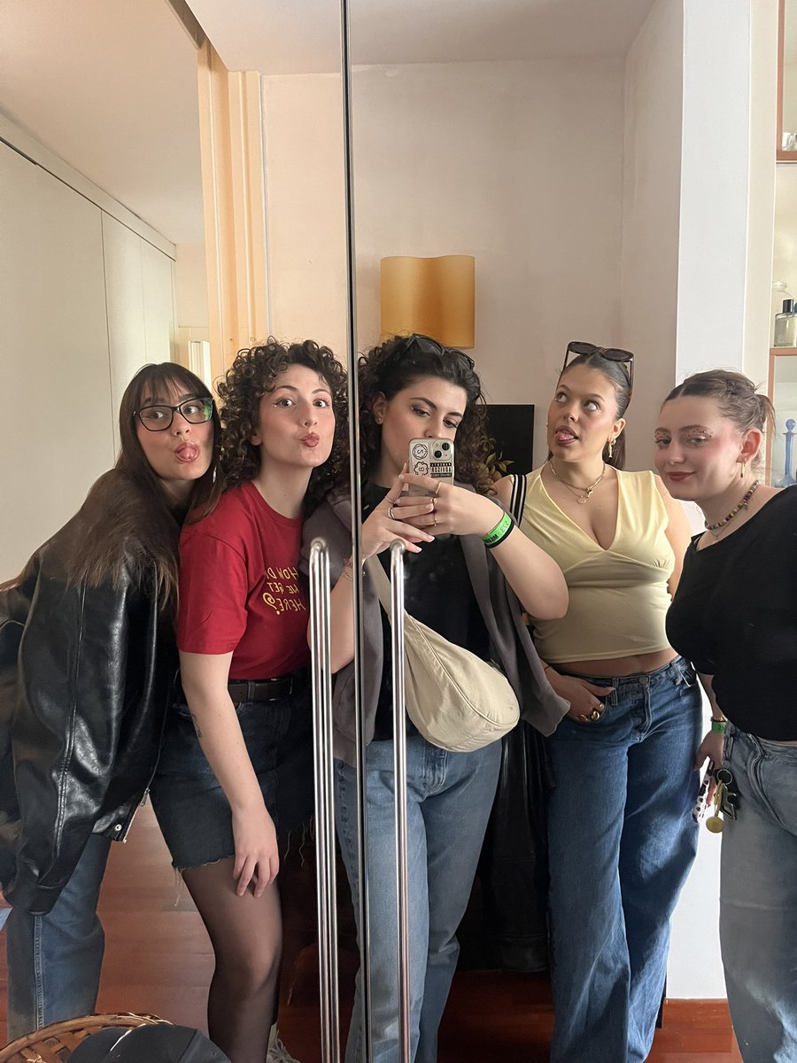 chiara rag ໑̣ LUCID tweet media