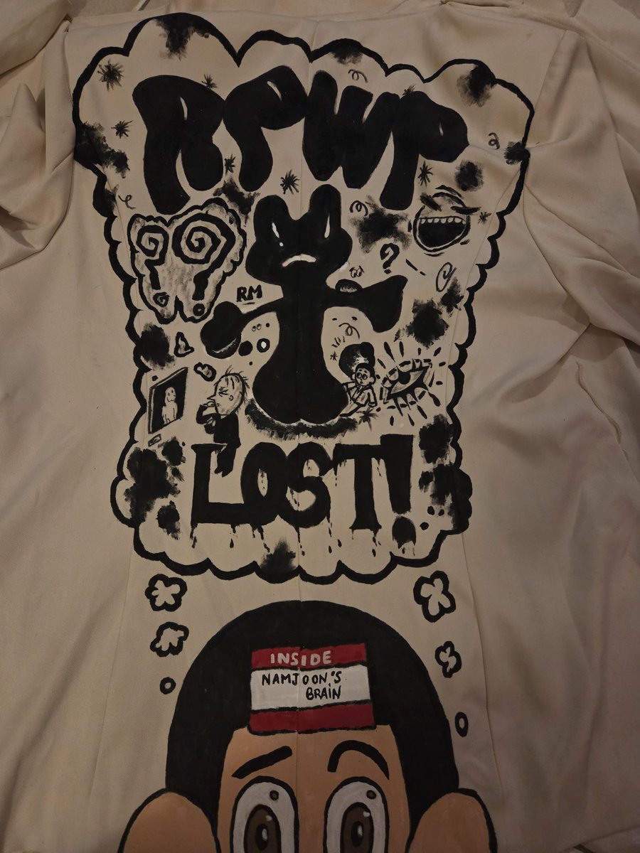 daechwikoo_'s tweet photo. J'AI ENFIN TERMINÉ MA VESTE POUR LE CONCERT JE VEUX CHIALER ELLE REND COMME JE VOULAIS 💜😭 https://t.co/NOMckPrQTX