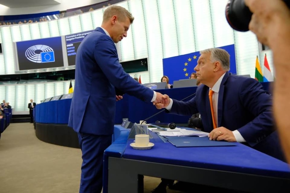 Szabolcs Panyi tweet media