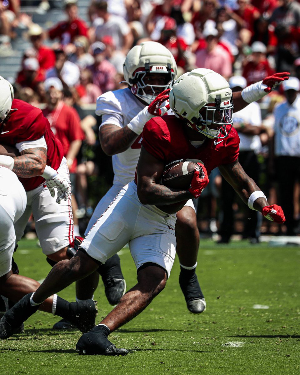 Waaaay Offsides Cotton tweet media