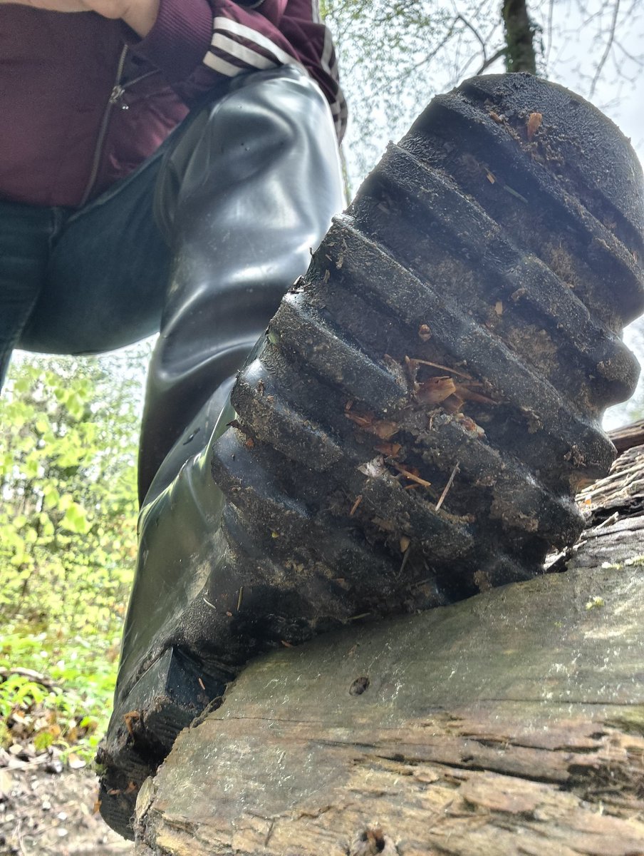 Fetishworxx tweet media