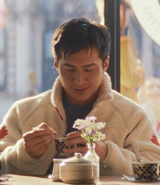 ⟢ cie 🦈🐠 tweet media