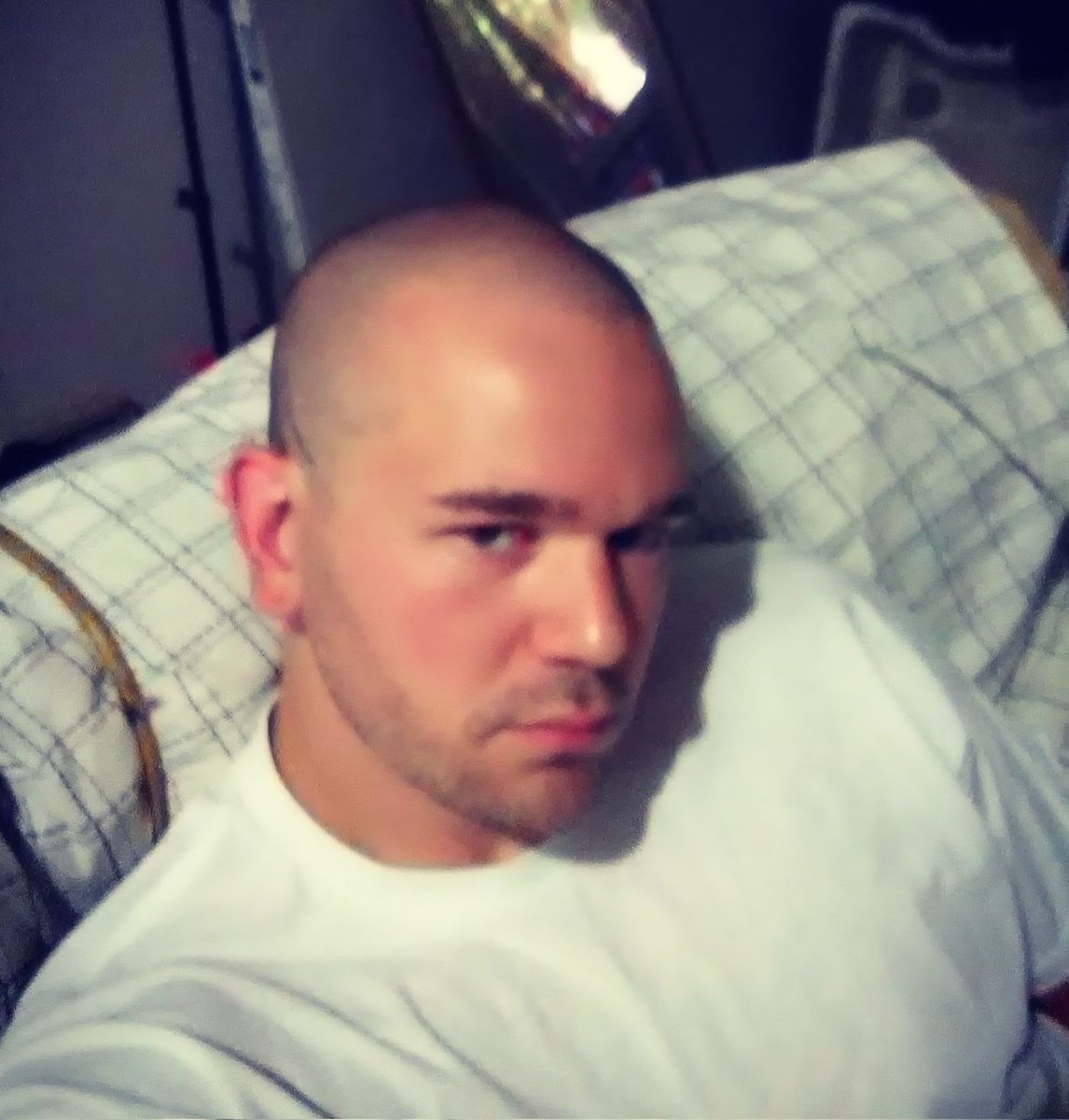 KayPea222's tweet photo. I will miss you keith..I love you bud. Rest in peace please. I wish I could have said goodbye. These are the only photos I have of you.I haven't seen you in years. I never got to see how would age. I never got to say goodbye.cant believe its true

I'll meet you at the crossroads. https://t.co/sAnH9mzqsY