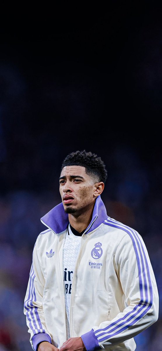 lynxchizzy's tweet image. Let's see your wallpaper here's mine.
#Bellingham #Madrid #Soccer