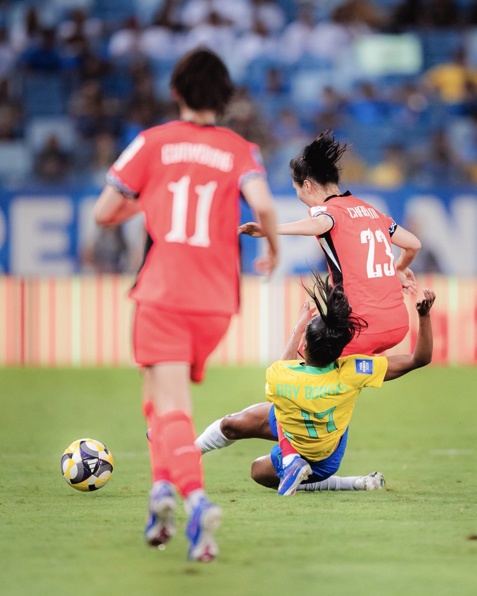 _aryborges's tweet photo. Sensação indiscritível em jogar junto com vocês, Brasil 🇧🇷 

Começando com o pé direto ✨
.
.
@thebase_sports - 📸: Will Anacleto - João Brandino https://t.co/uTxw6liNNy
