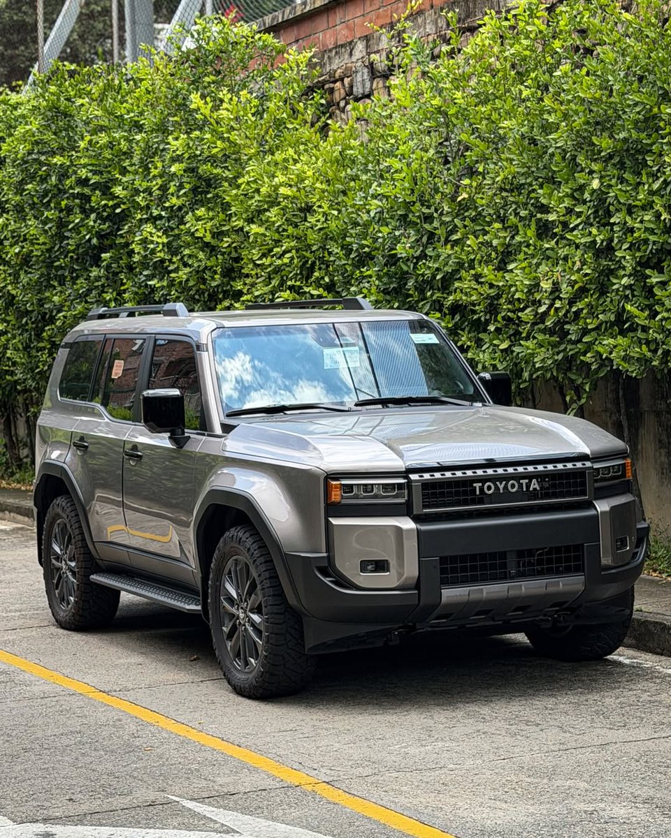 nocarcontext's tweet image. TOYOTA PRADO TXL 🩶🩶