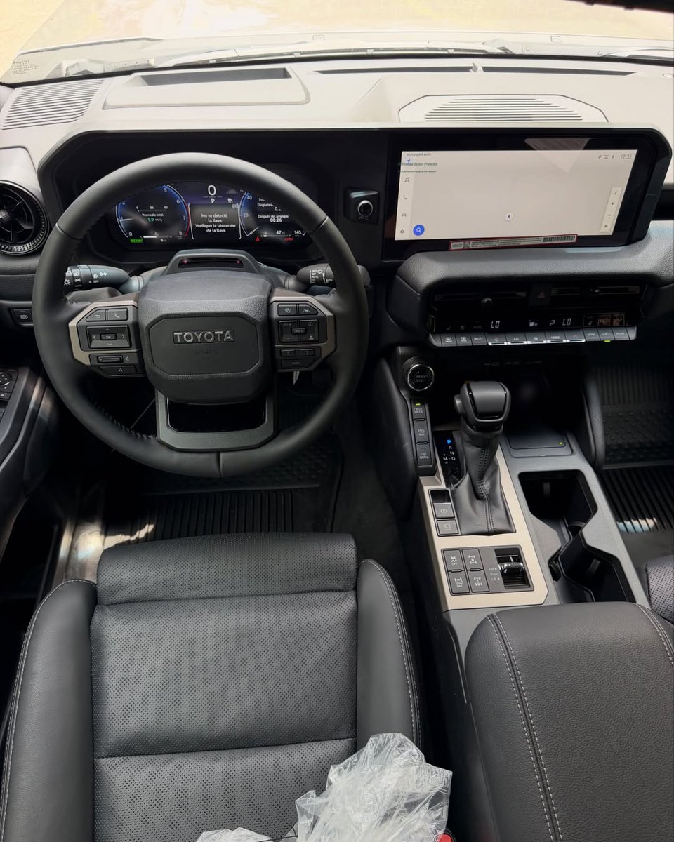 nocarcontext's tweet image. TOYOTA PRADO TXL 🩶🩶