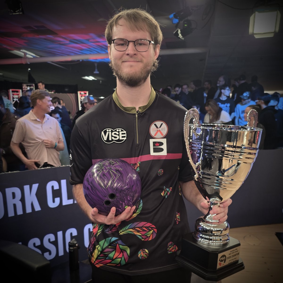 HammerBowling's tweet photo. Congratulations to Austin Grammar for winning the Surfside PBA New York Classic for his 1st PBA Title! ๐ (the spare ball wasnโt necessary today)
#HammerBowling #PBATour #BlackWidowDynasty #BlackHammer #78D #NothingHitsLikeAHammer ๐จ https://t.co/kBBgmwkwmn