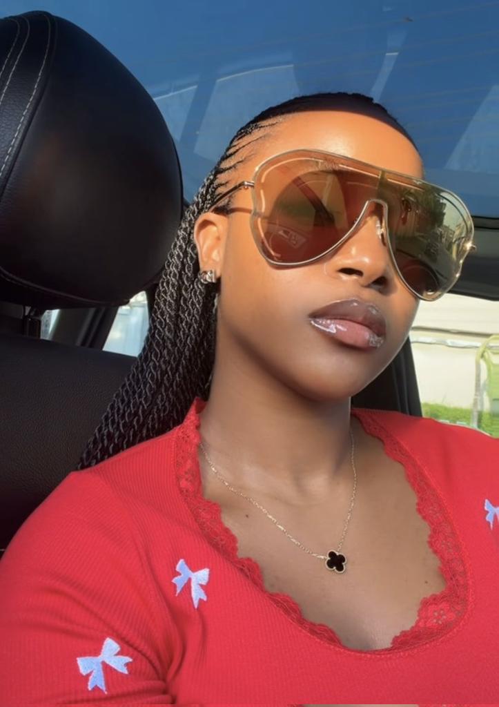 Celebrity designer ✂️🇨🇲 tweet media