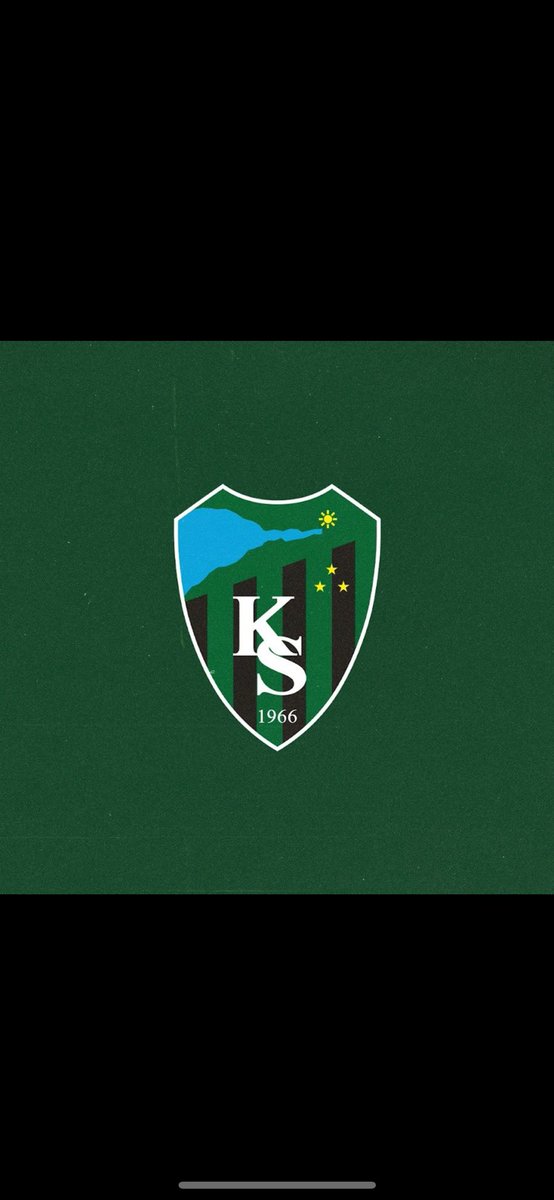 gumusisa's tweet photo. Şerefini satmayıp kalbiyle çelişmeyen #selçukinan hocam👏👏
#kocaelispor ve sizleri tebrik ediyoruz..
Hakeme rağmen emeğinizin karşılığını aldınız..
#inanFenerbahçe 
#gsvkoc 
#galatasaray 
#RecepTayyipErdoğan 
#Fenerbahçe https://t.co/3PkLw116o7