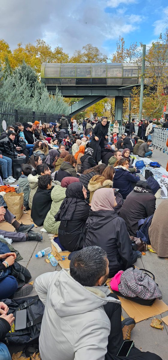 Bir mülakat, binlerce kaderi değiştirdi. Şimdi o kaderlerin düzeltilmesi bekleniyor.

<a href="/erkankandemir/">Erkan Kandemir</a> <a href="/jsarieroglu/">Jülide Sarıeroğlu 🇹🇷</a> <a href="/aysekesir/">Ayşe Keşir 🇹🇷🇹🇷🇹🇷</a> <a href="/drbetulsayan/">Dr.Betül Sayan Kaya 🇹🇷</a> <a href="/Hayati_Yazici/">Hayati Yazıcı</a> <a href="/selvacam/">Lütfiye Selva Çam 🇹🇷</a> <a href="/avyusufibis/">Yusuf İBİŞ</a>
#MağdurlarınGözüMecliste