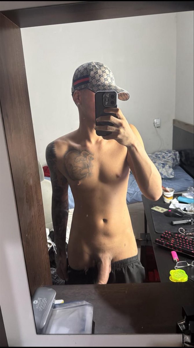 machos_ss's tweet photo. Kevin fonfon 🥴 https://t.co/iTyHnT3g8K