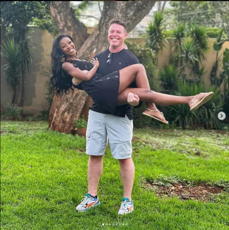 In A Nutshell🥜 tweet media