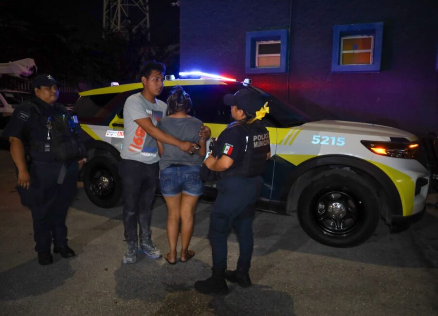 INTENTAN SACAR 300 MIL PESOS CON LLAMADA DE T3RROR

🔺️Una mujer fue manipulada por extorsionadores telefónicos que la hicieron salir de su casa y mantener comunicación bajo amenazas; el engaño fue descu...

inspectornocturno.com.mx/?p=104290

#Cancún #QuintanaRoo