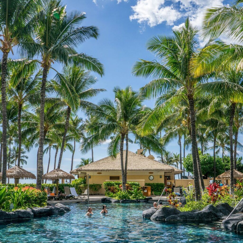 hawaiicalling's tweet photo. My latest post is up and ready to go: The 15 Best Hotels On Oahu For Families 2026 https://t.co/c69jShygC0 https://t.co/Mj4mRnQFvh