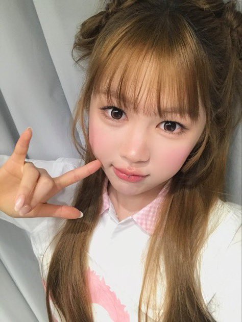 YEON FRANCE tweet media