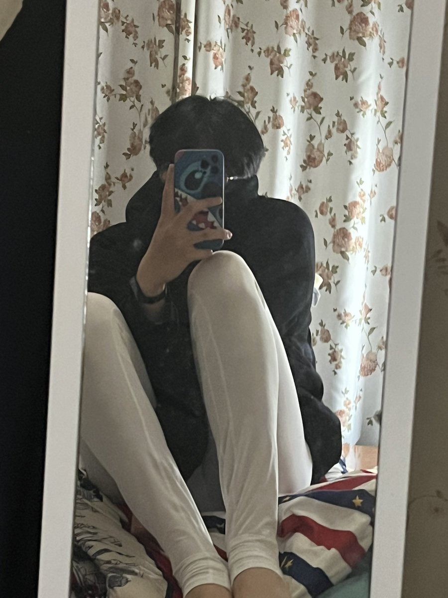 SekiShin2580's tweet photo. 老…老大，你说我们发这种东西真的会有人看吗 https://t.co/rMN27JYPMl