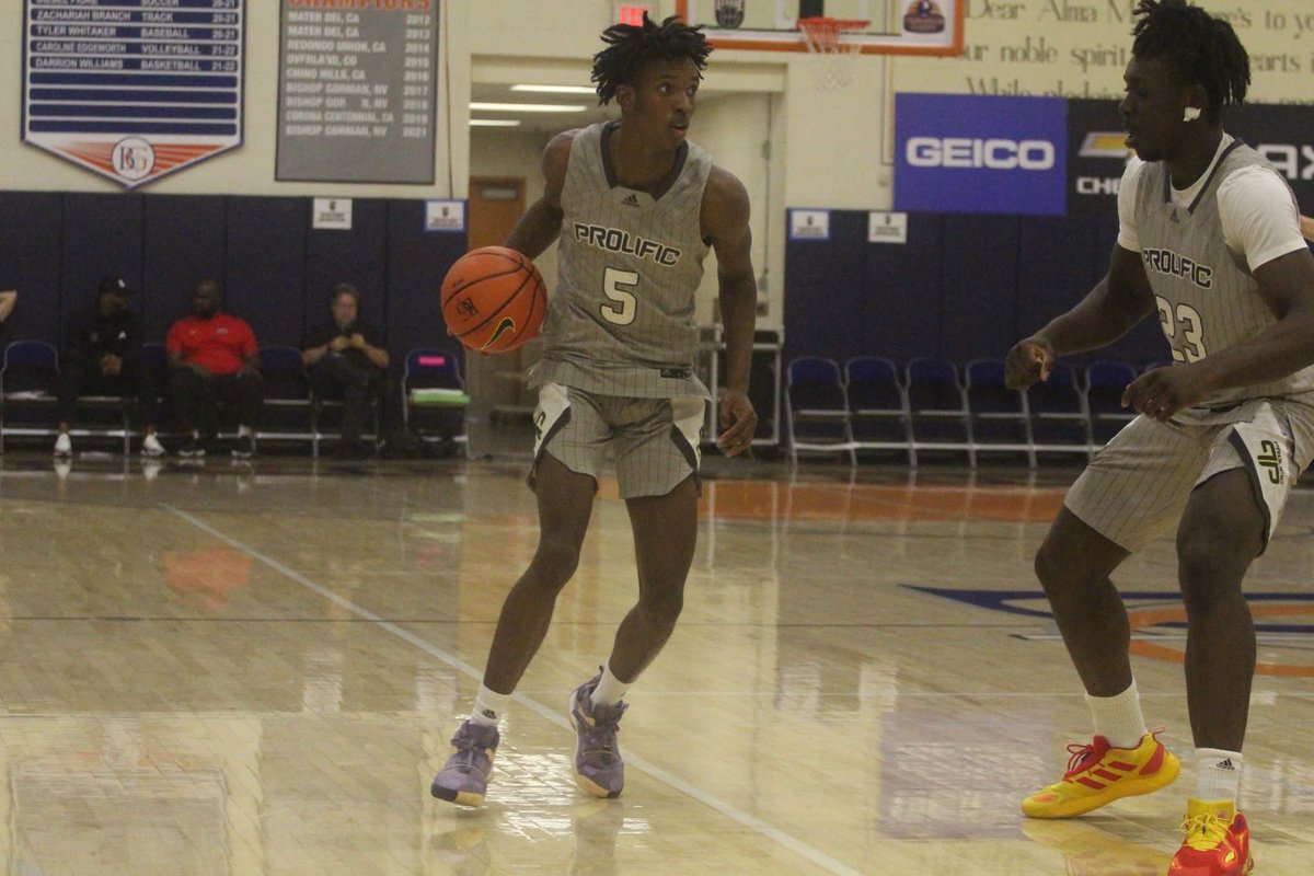 daves_joint's tweet image. #lostfiles Oct. 2022.

Every year during the month of October, there is one event that is the prelude to the high school season, but has many of the best teams in the country. The @brdrleague, which is the go-to for some of the best teams nationally, takes place in the Las Vegas