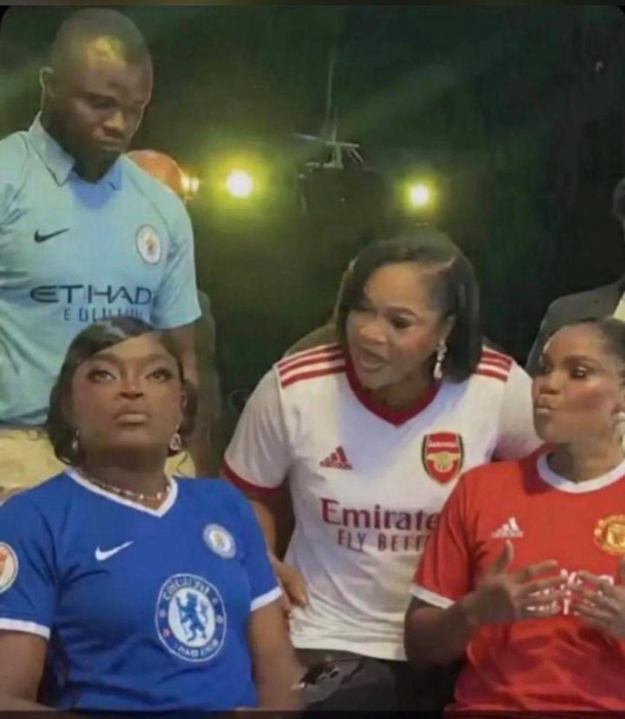 Seeseyi's tweet photo. Chelsea FC open letter to Arsenal FC make every man carry his own cross. https://t.co/W0ajMiFf9g
