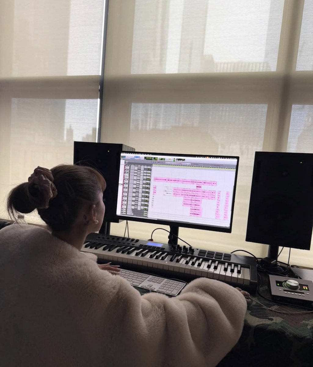 anthony ᯓ★ˎˊ˗ tweet media