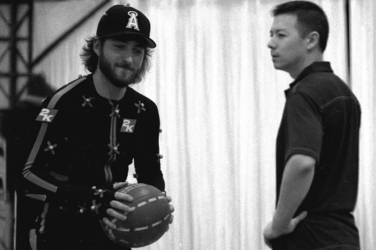 AyCartii tweet media