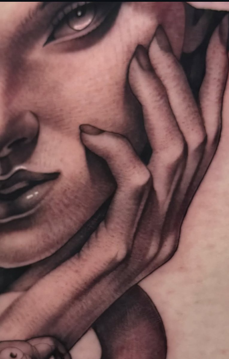 Julz Taylor tweet media