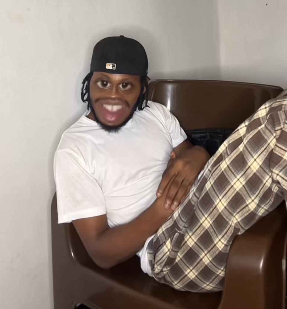 ᴊ_ᴅᴏʟʟᴀʀ$ tweet media