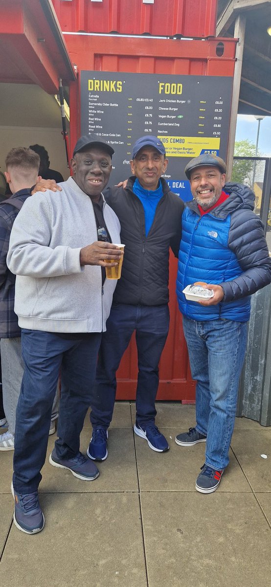 Gary Eckhardt 🏆❤️💙🦅 tweet media