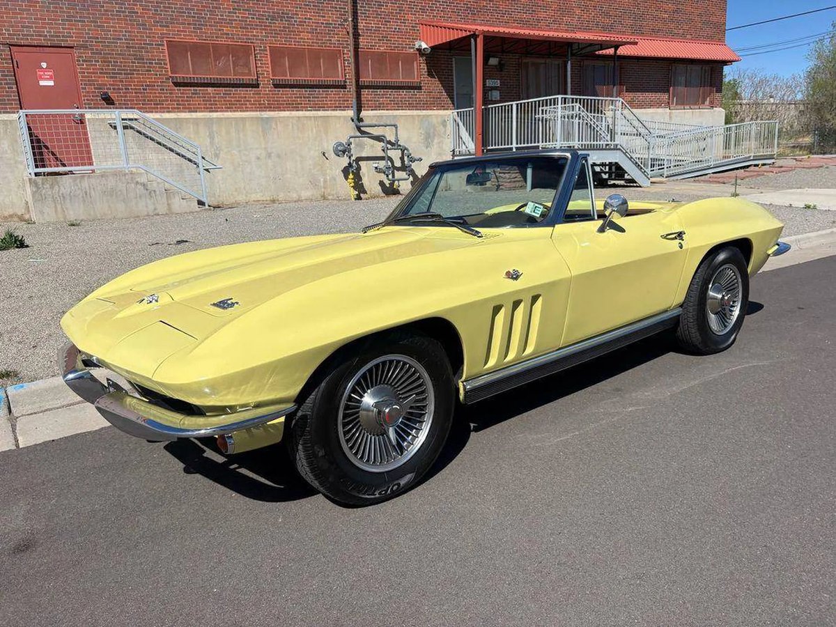 1966 Chevrolet Corvette Stingray