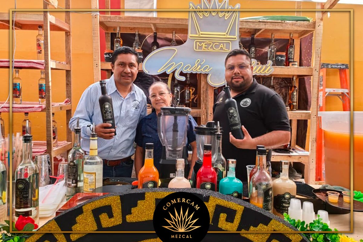 Recorrimos los stands de nuestros asociados en la 13ª Feria de la Nieve y el Mezcal 2026, descubriendo la riqueza y diversidad que hacen único al mezcal 🍃🥃
¡Aún estás a tiempo de vivir esta experiencia, hoy es el último día!